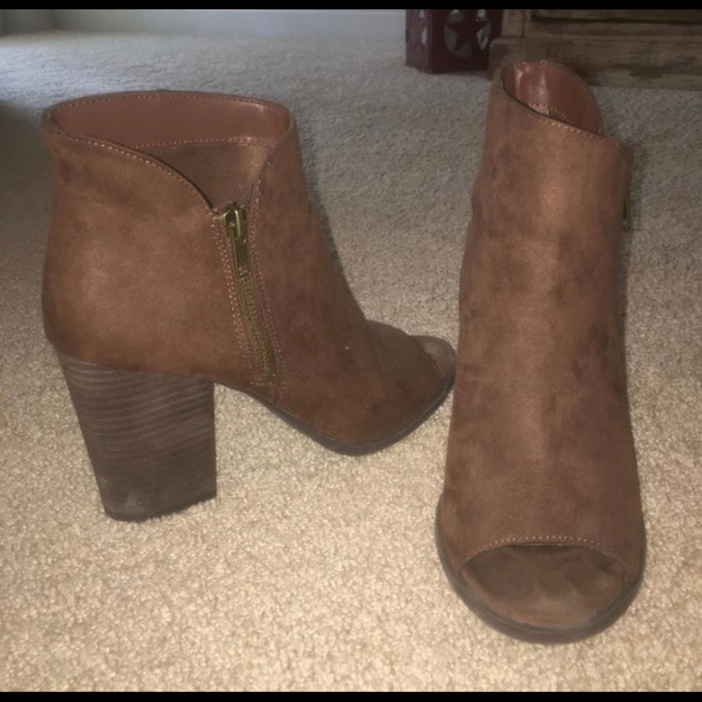 Carlos wedges. Brown- Never worn!